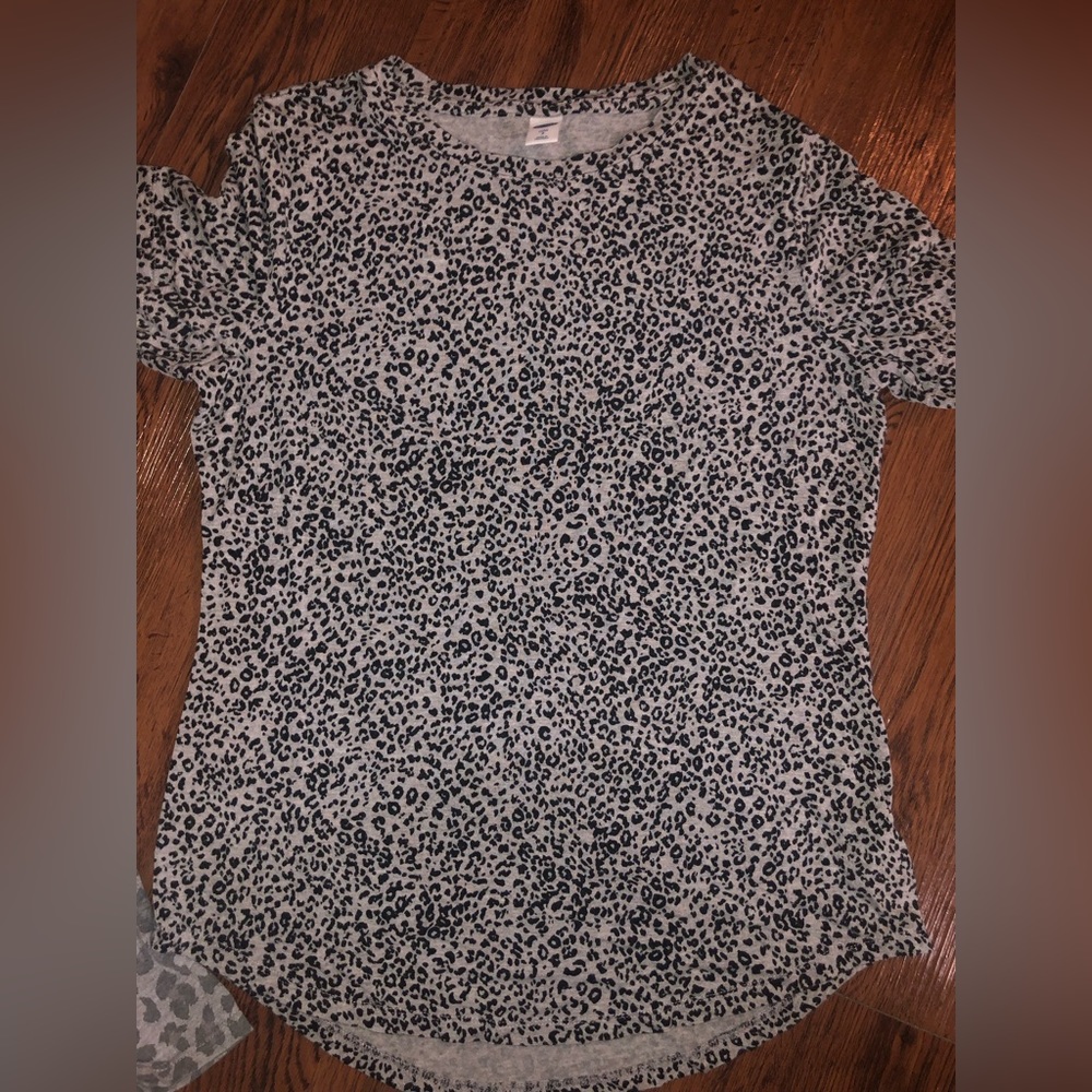 Old navy shirt